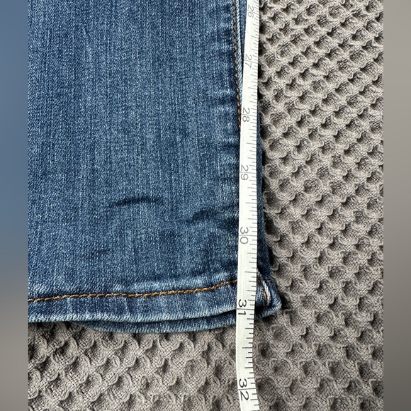 Kut from the Kloth size 12 Catherine Boyfriend Blue Jeans - Picture 3 of 6